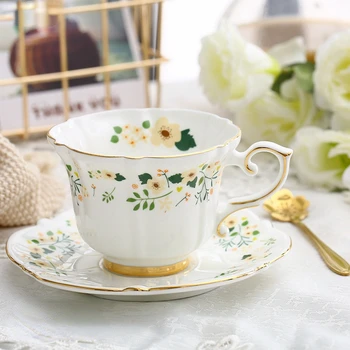 Európa Porcelán Kávéscsésze Készlet Porcelán Csésze Csészealj Lelkipásztori Délutáni Tea Kerámia Teáscsésze Haza Drinkware Karácsonyi Ajándék